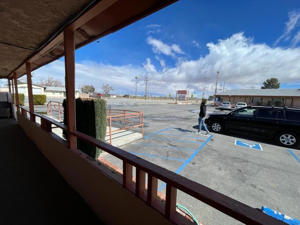 Desert Inn Mojave Bagian luar foto