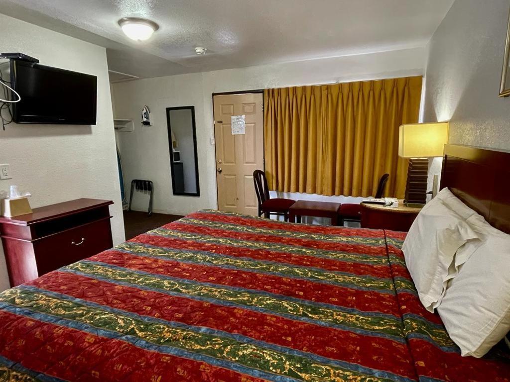 Desert Inn Mojave Bagian luar foto
