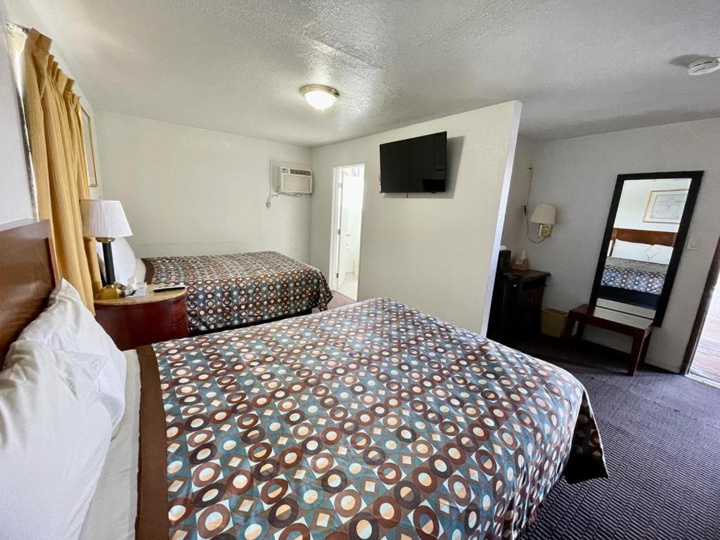 Desert Inn Mojave Bagian luar foto