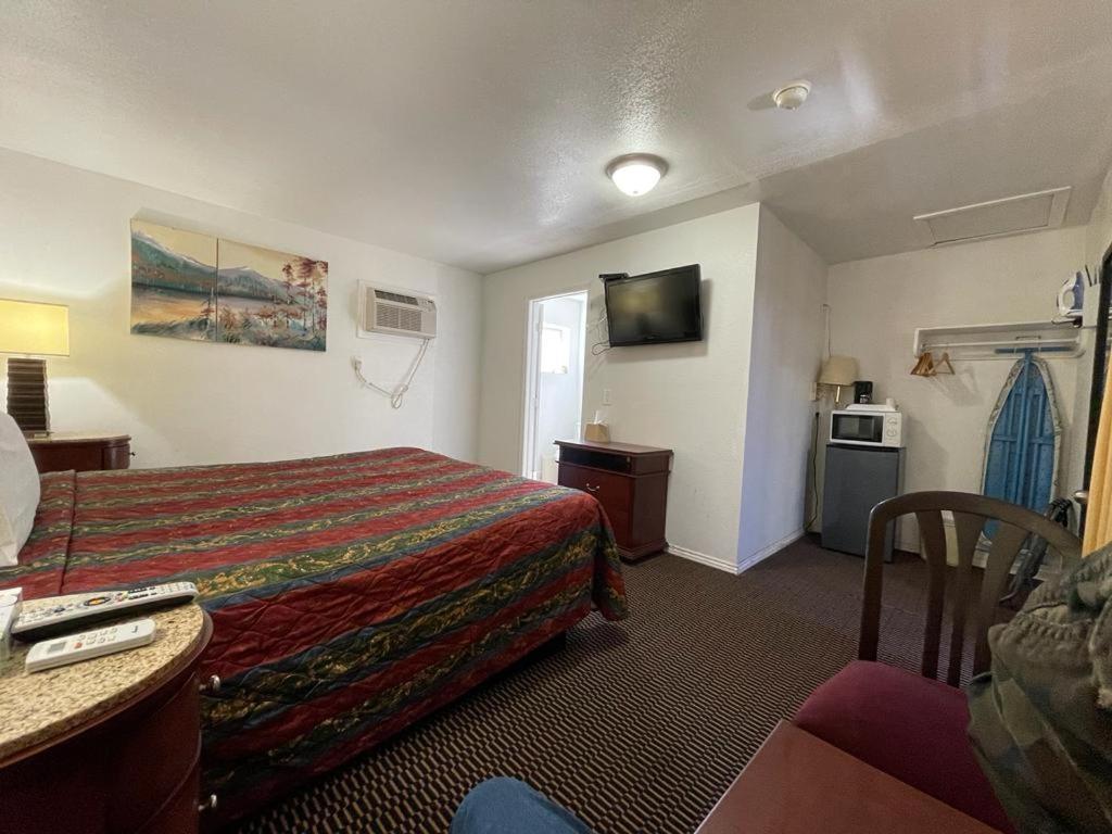 Desert Inn Mojave Bagian luar foto