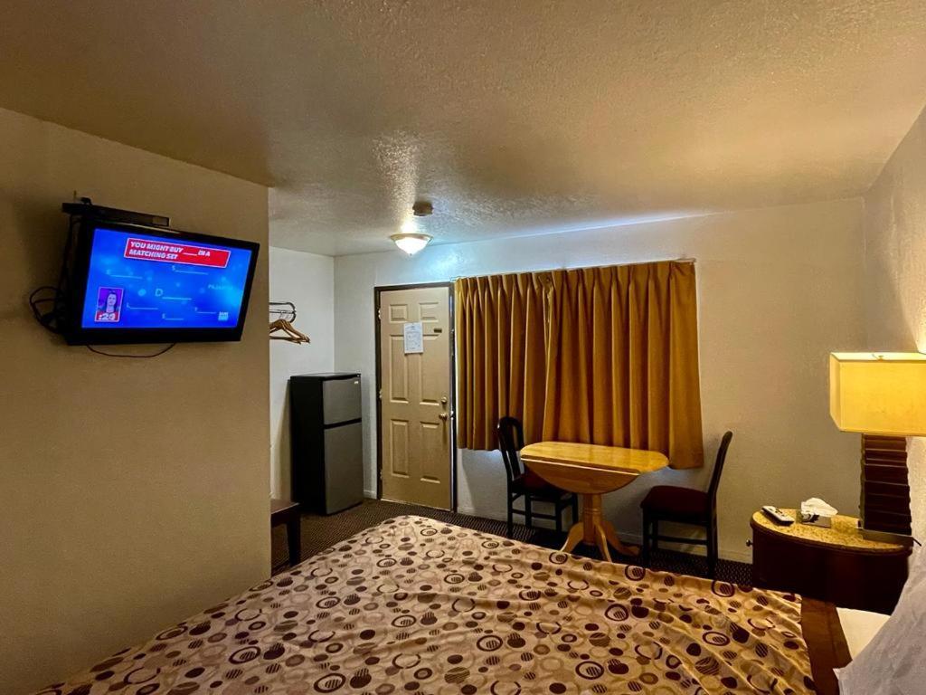 Desert Inn Mojave Bagian luar foto